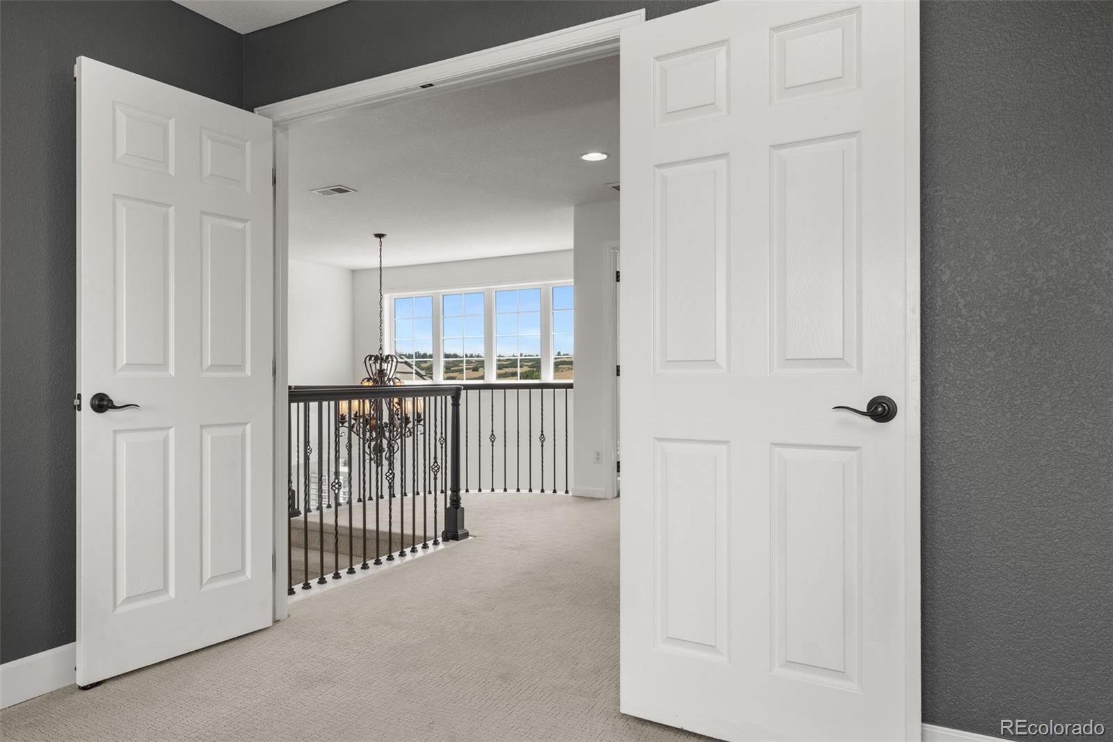 6577 Esperanza Drive