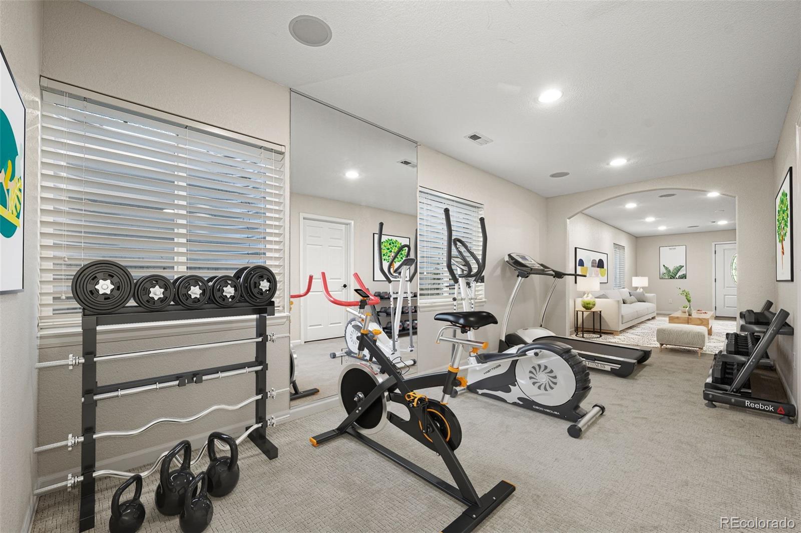 6577 Esperanza Drive