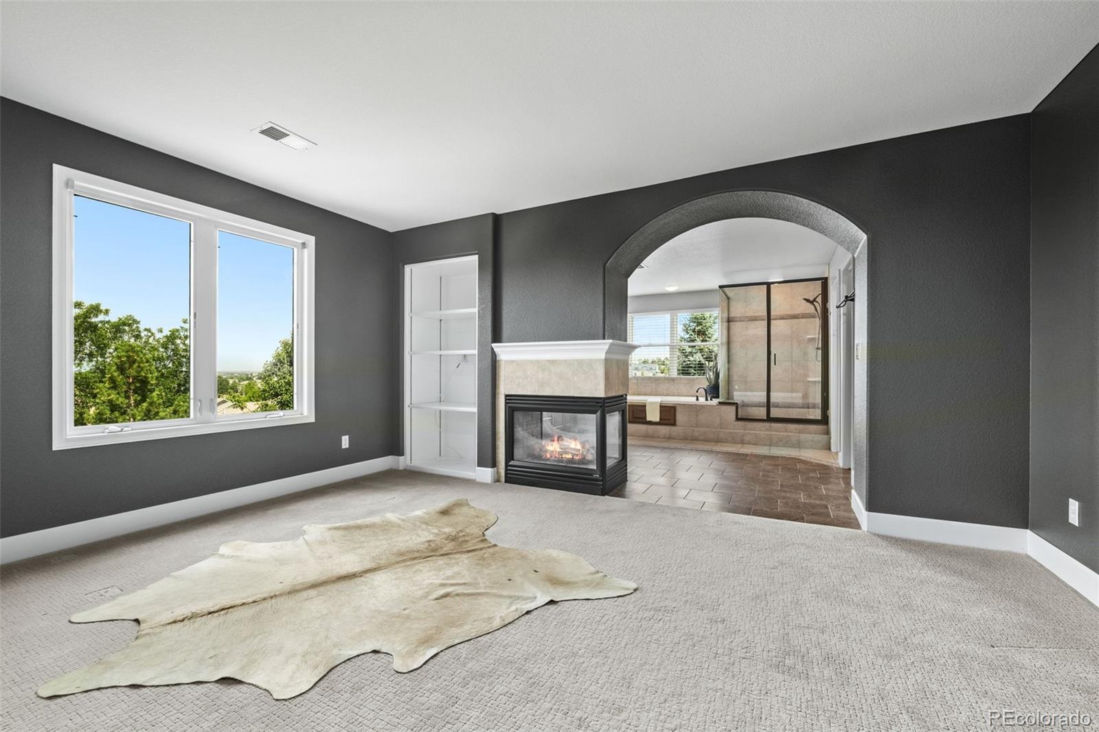 6577 Esperanza Drive