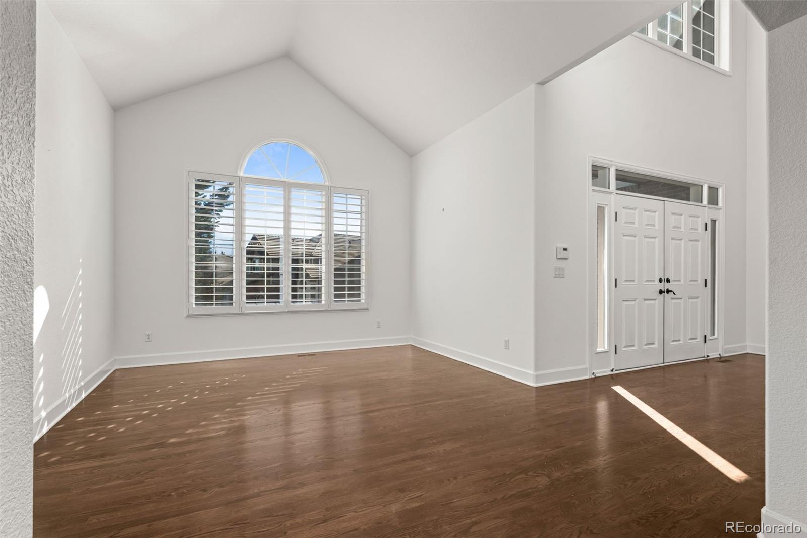 6577 Esperanza Drive