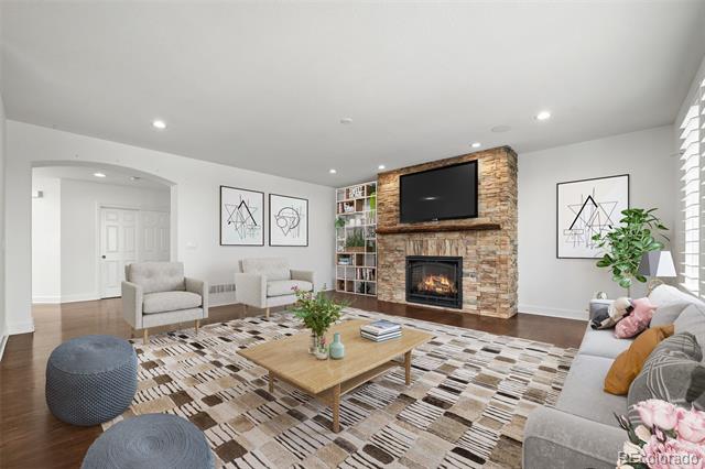 6577 Esperanza Drive