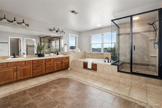 6577 Esperanza Drive