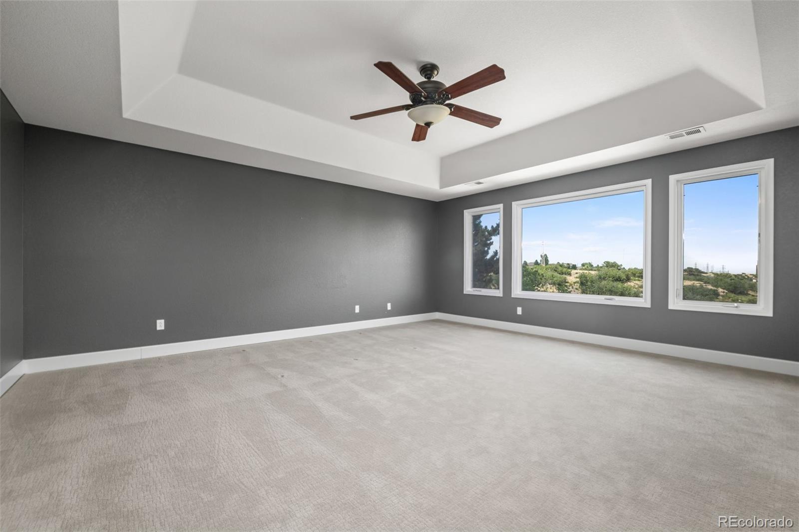 6577 Esperanza Drive