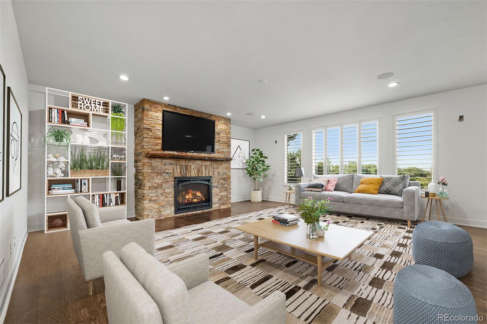 6577 Esperanza Drive