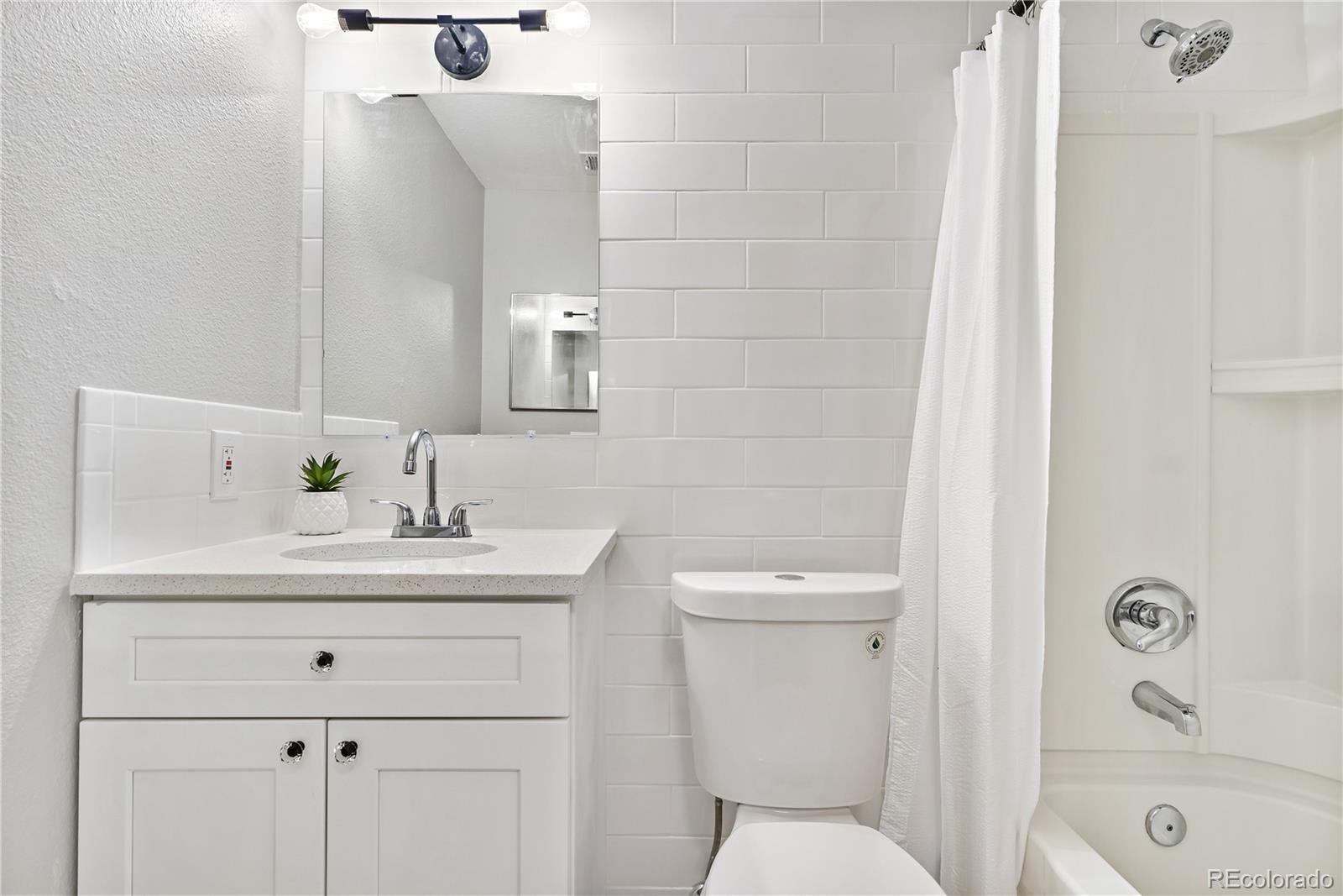 3526 S Depew Street Unit: 101