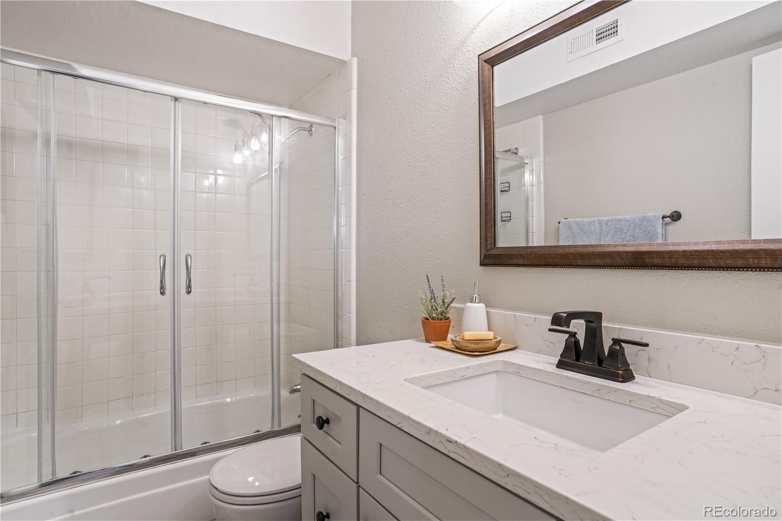 3825 S Monaco Parkway Unit: 126