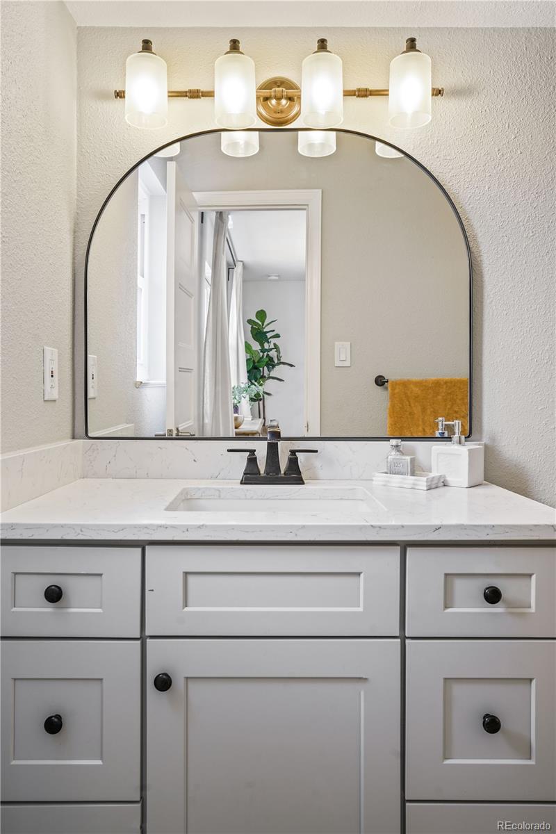 3825 S Monaco Parkway Unit: 126