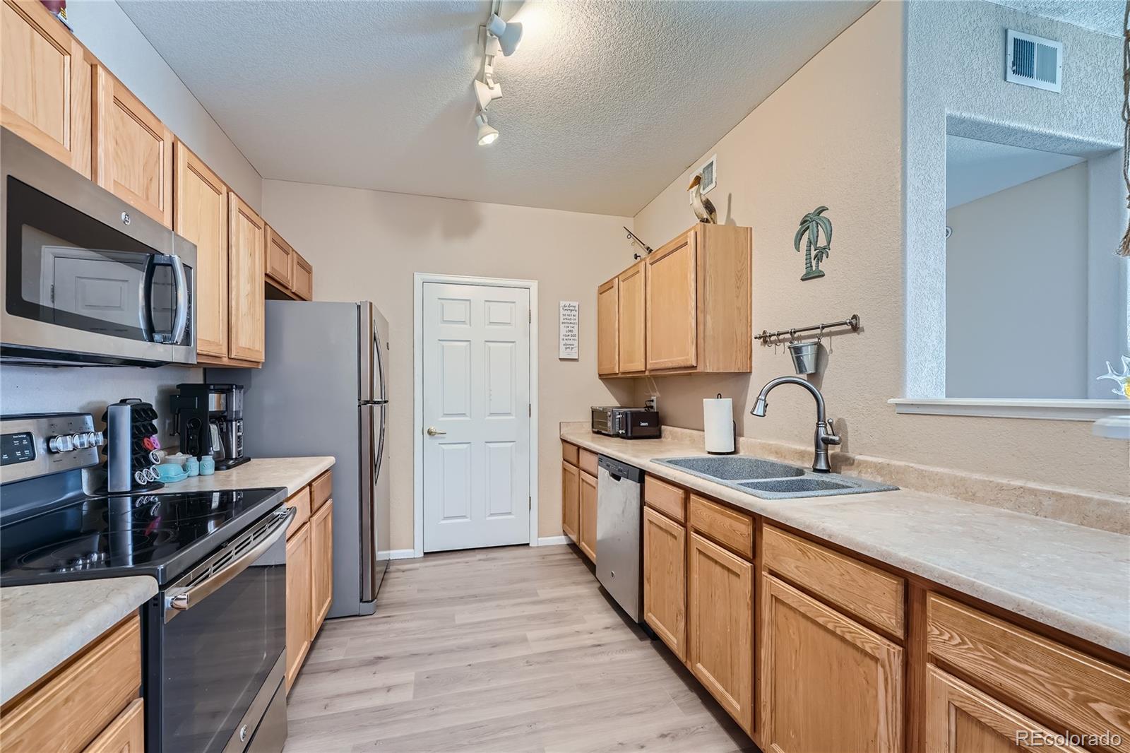 15700 E Jamison Drive Unit: 207