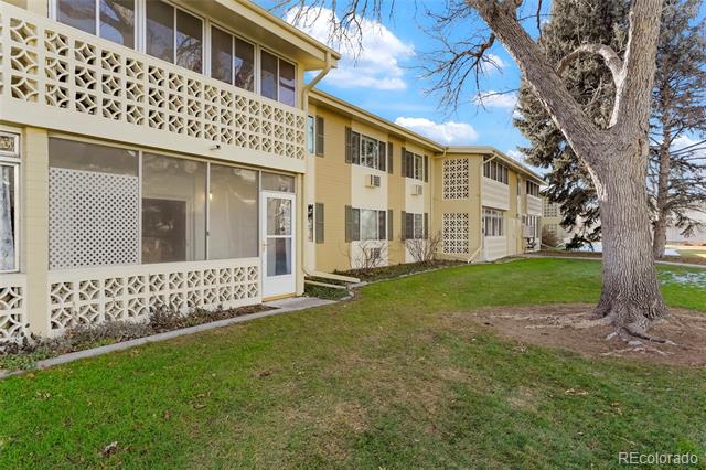 785 S Alton Way Unit: 10 A