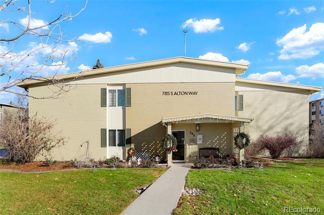 785 S Alton Way Unit: 10 A