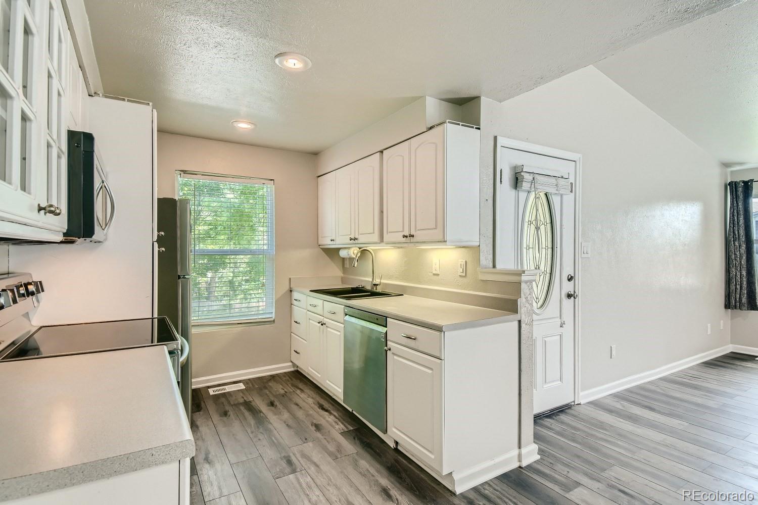 4225 E 119th Place Unit: G