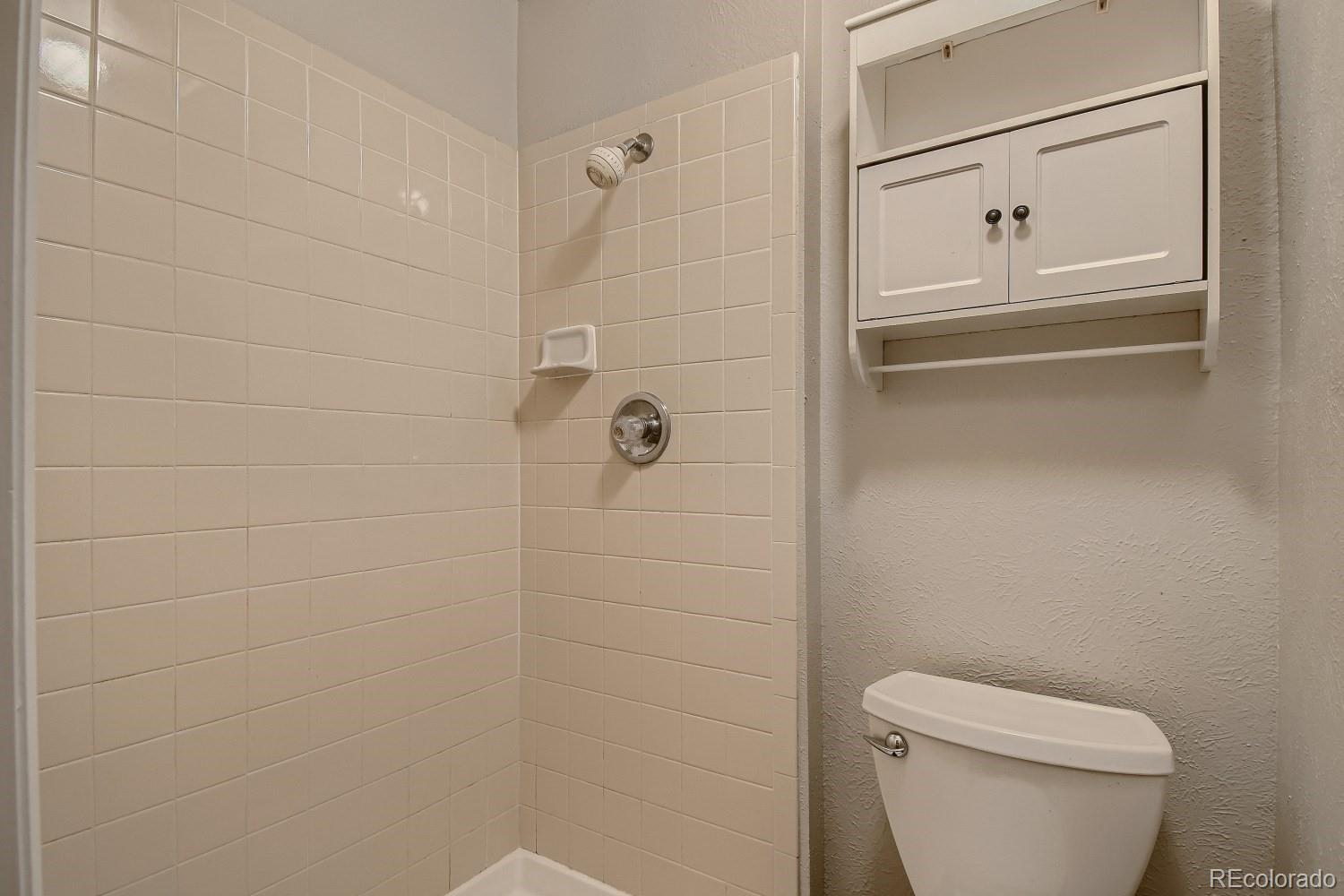 4225 E 119th Place Unit: G