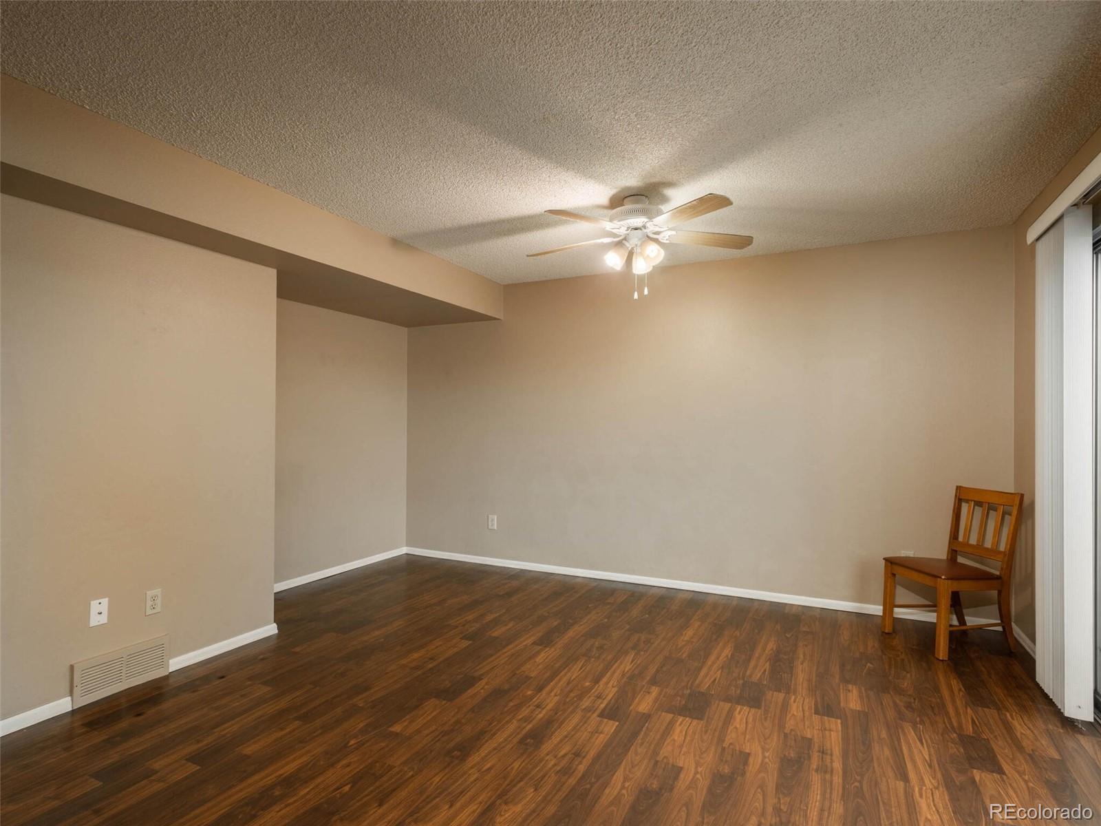 3958 S Yosemite Street