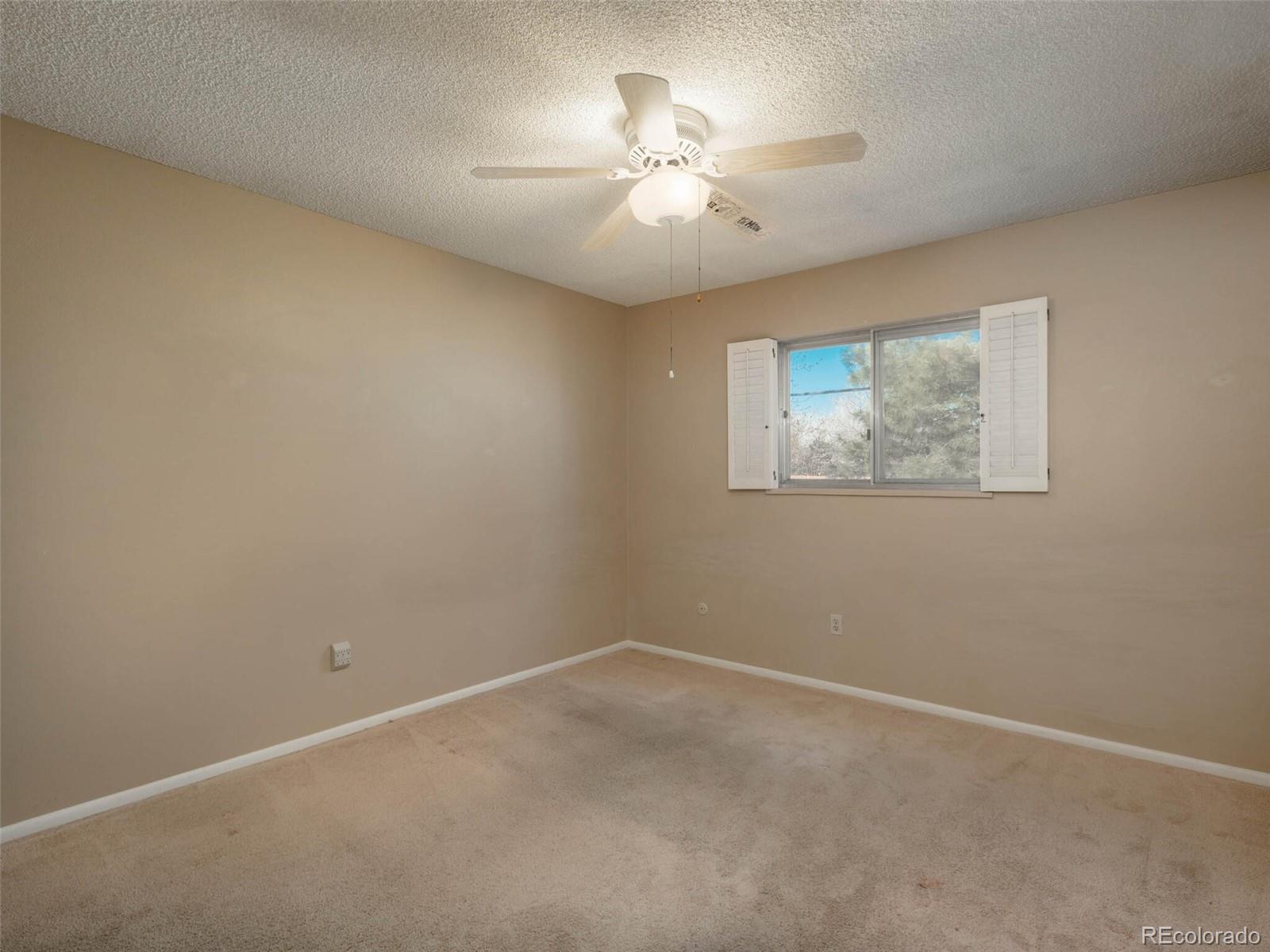 3958 S Yosemite Street