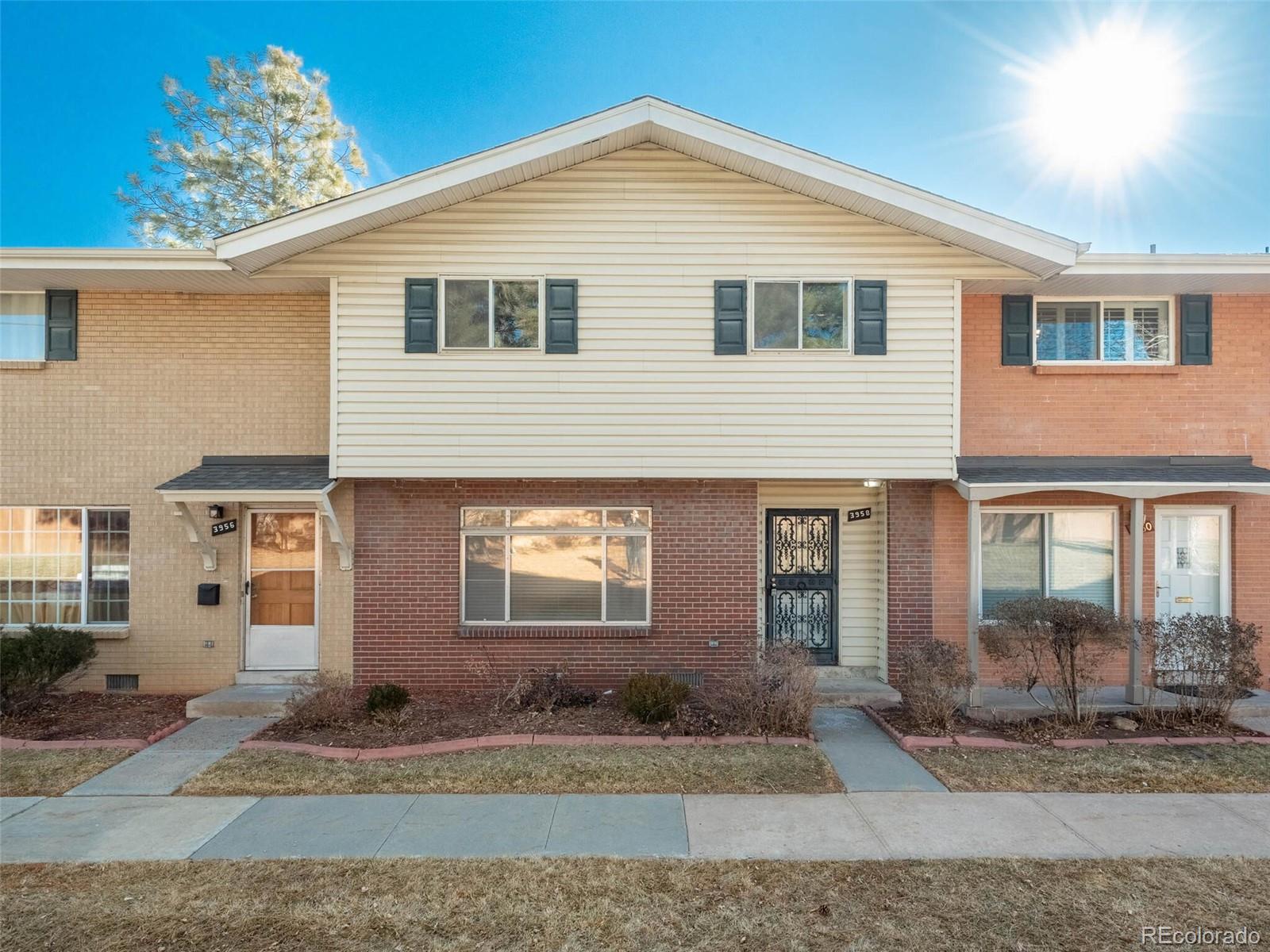 3958 S Yosemite Street