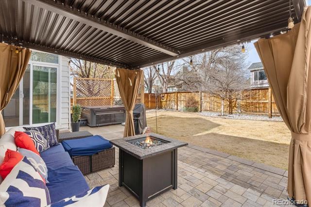 5543 Chambray Court