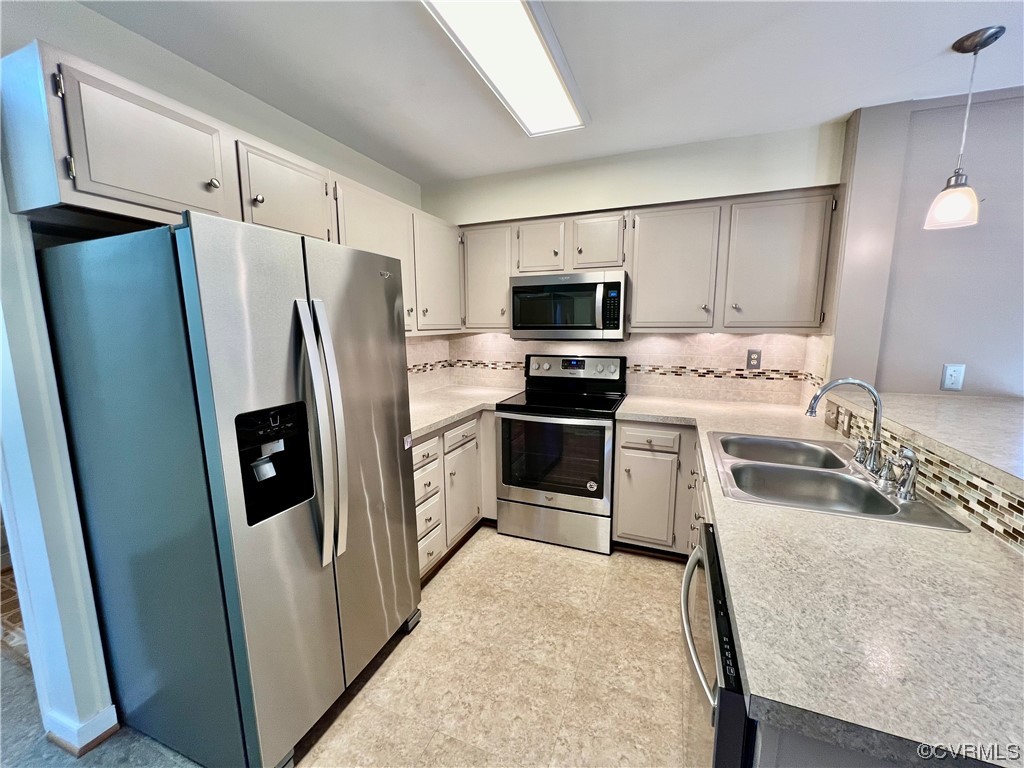 9405 Laurel Grove Rd