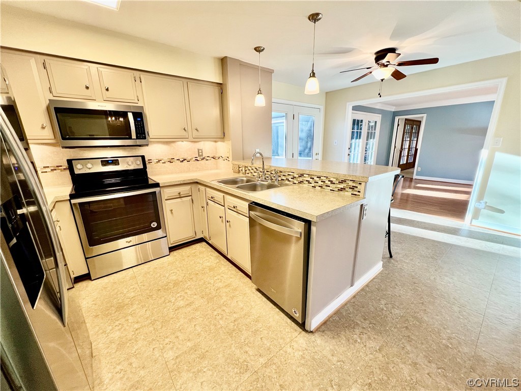 9405 Laurel Grove Rd