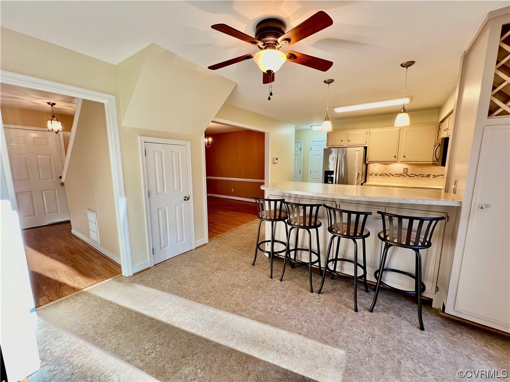 9405 Laurel Grove Rd