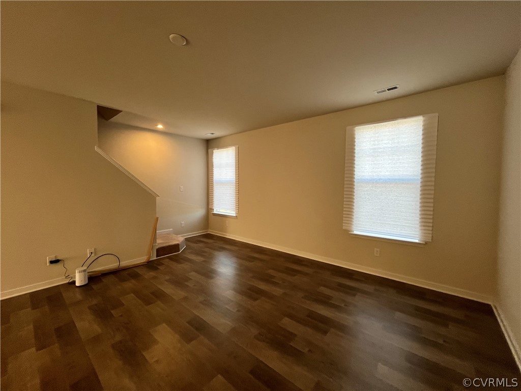 2119 Blossom Trail Ave