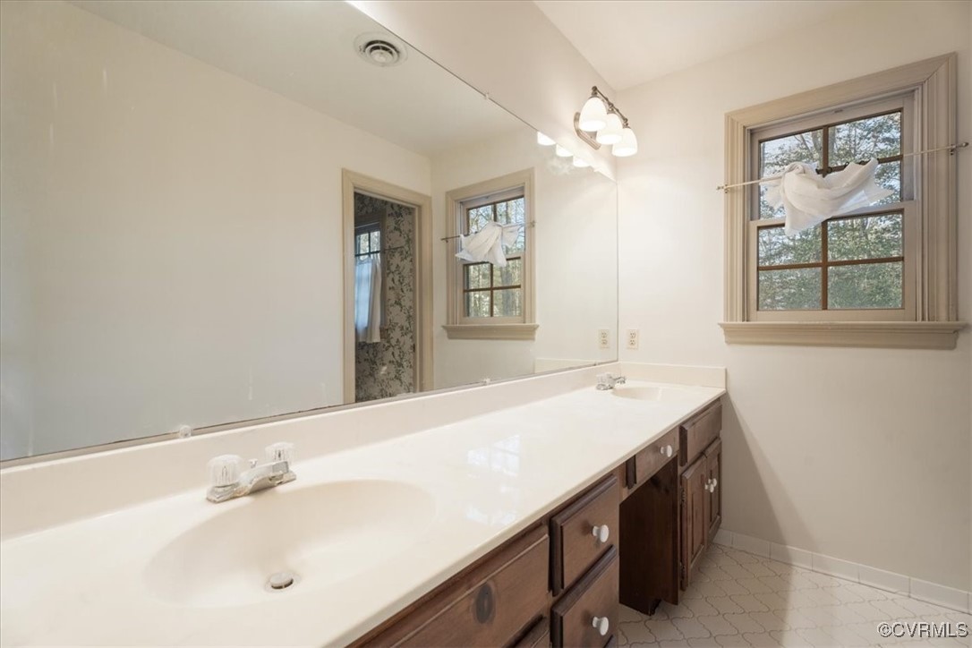 2614 Southbay Dr