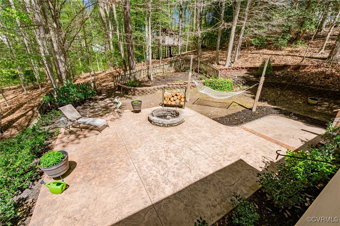 9516 Alexgarden Ct