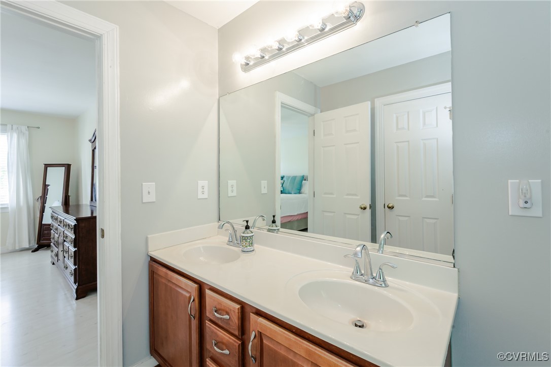 9516 Alexgarden Ct