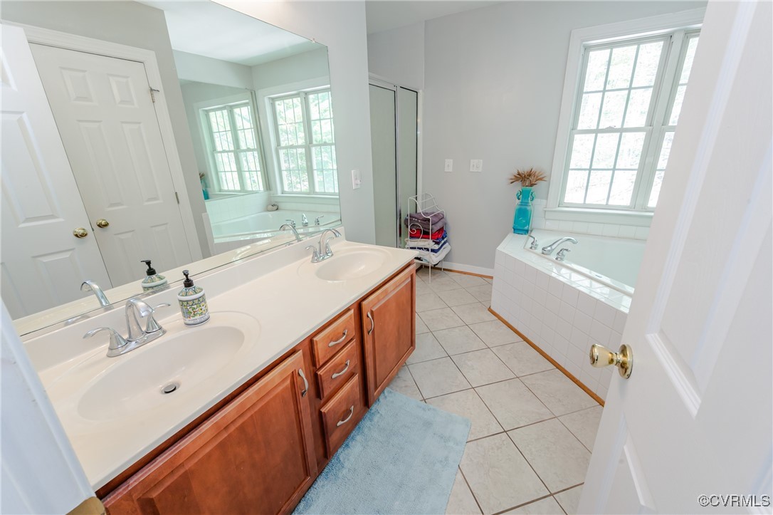 9516 Alexgarden Ct