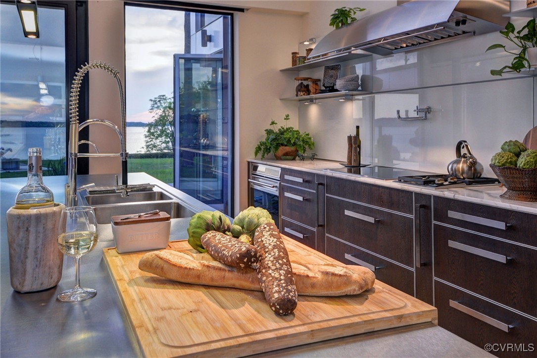 1744 Tyndall Point Ln