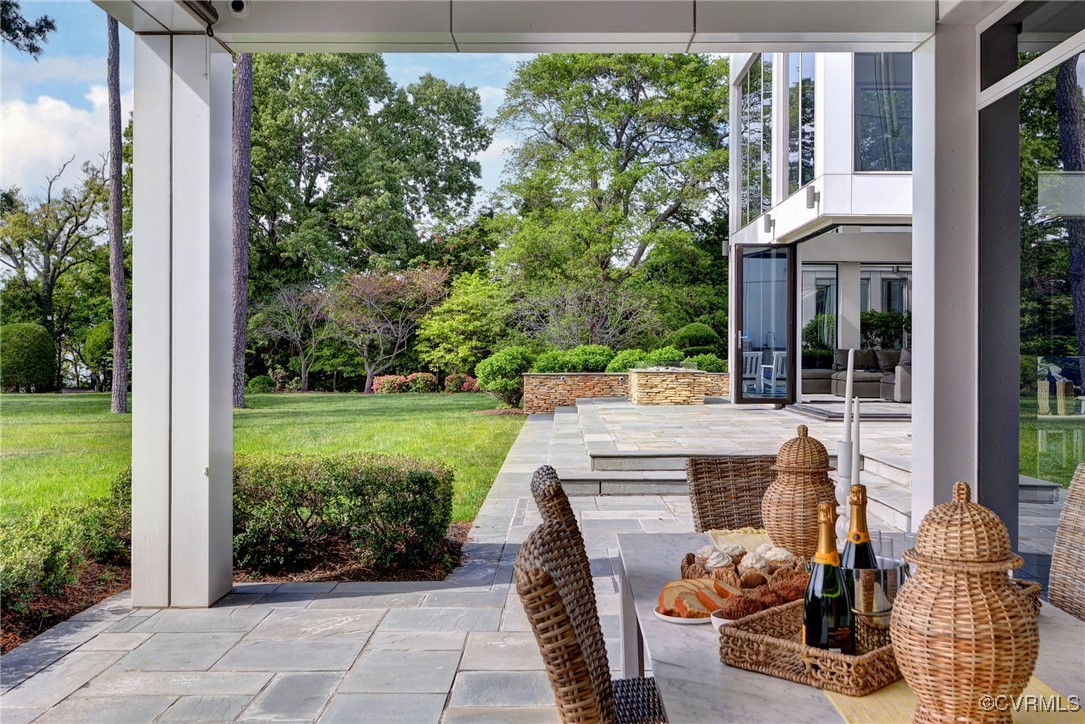 1744 Tyndall Point Ln