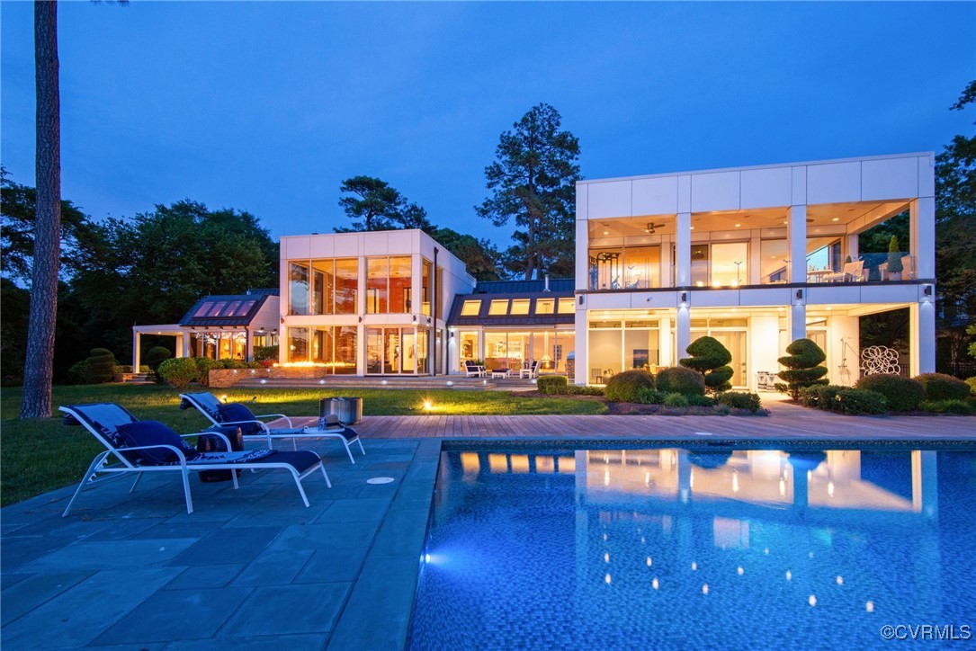 1744 Tyndall Point Ln