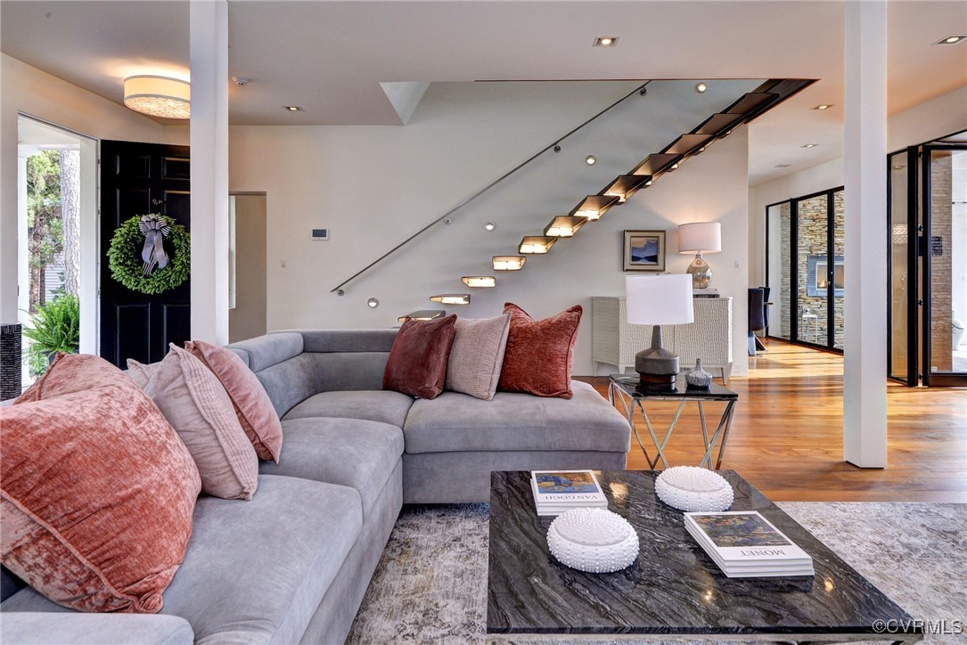 1744 Tyndall Point Ln