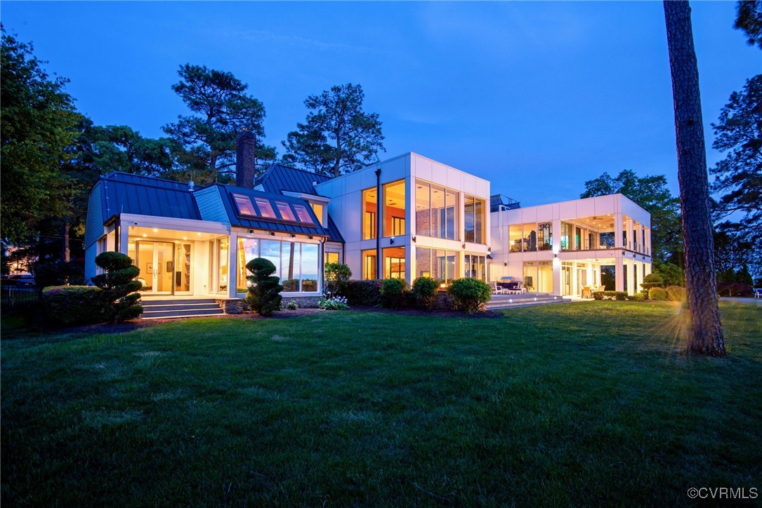 1744 Tyndall Point Ln