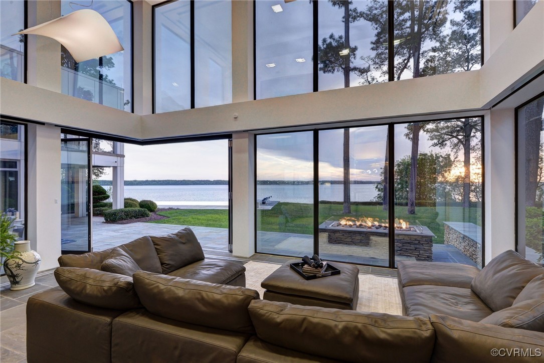 1744 Tyndall Point Ln