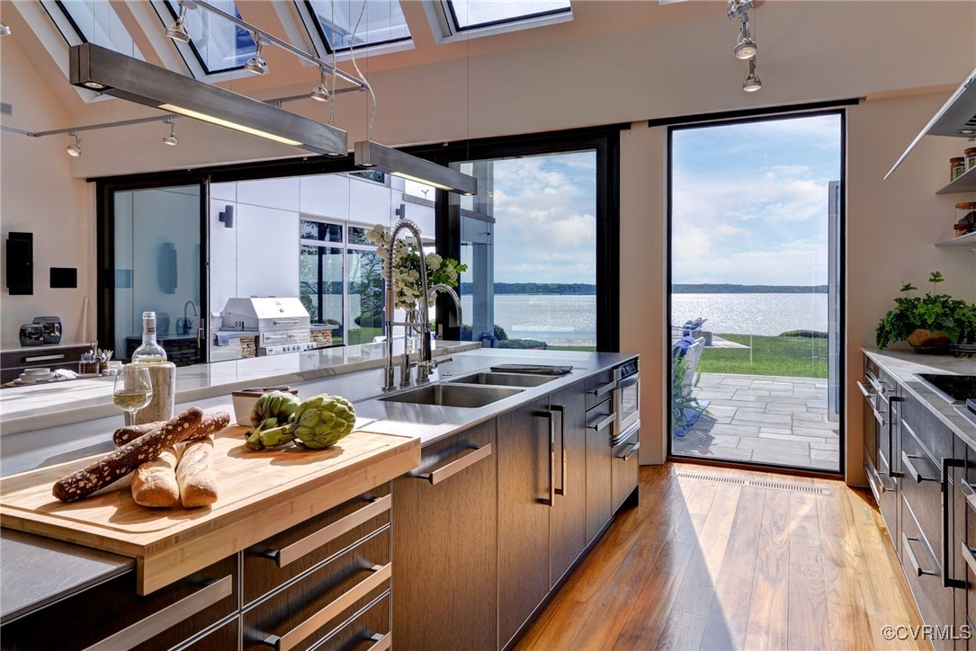 1744 Tyndall Point Ln