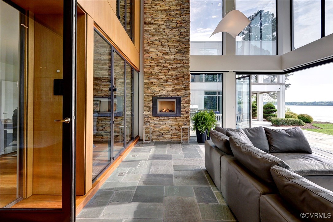 1744 Tyndall Point Ln