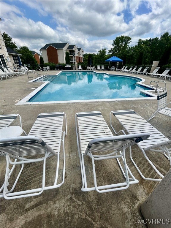 820 Brassie Ln Unit#B