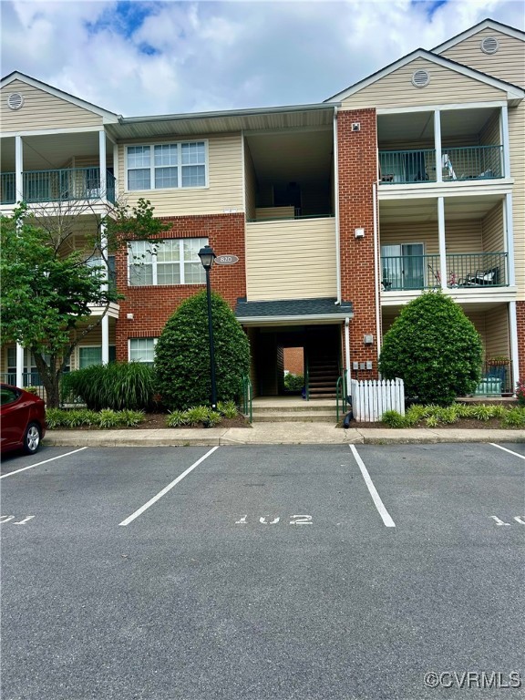 820 Brassie Ln Unit#B