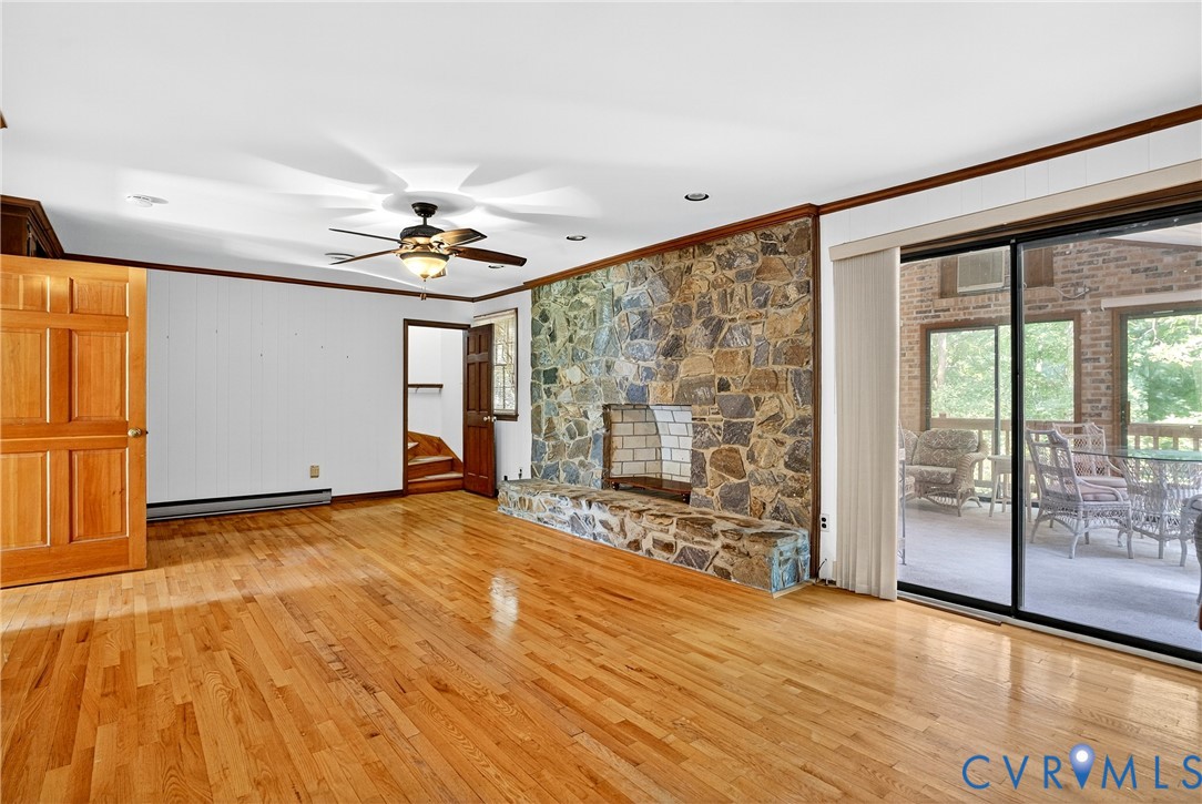 11251 Linderwood Dr