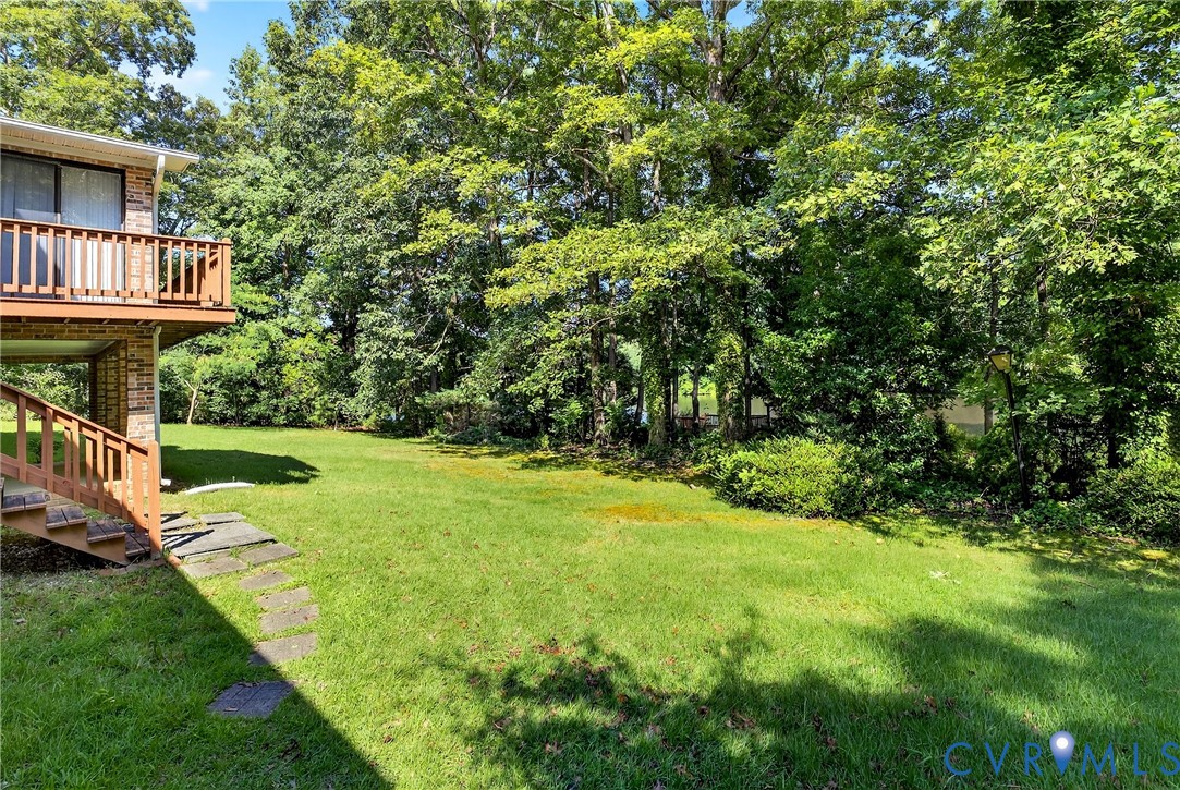 11251 Linderwood Dr