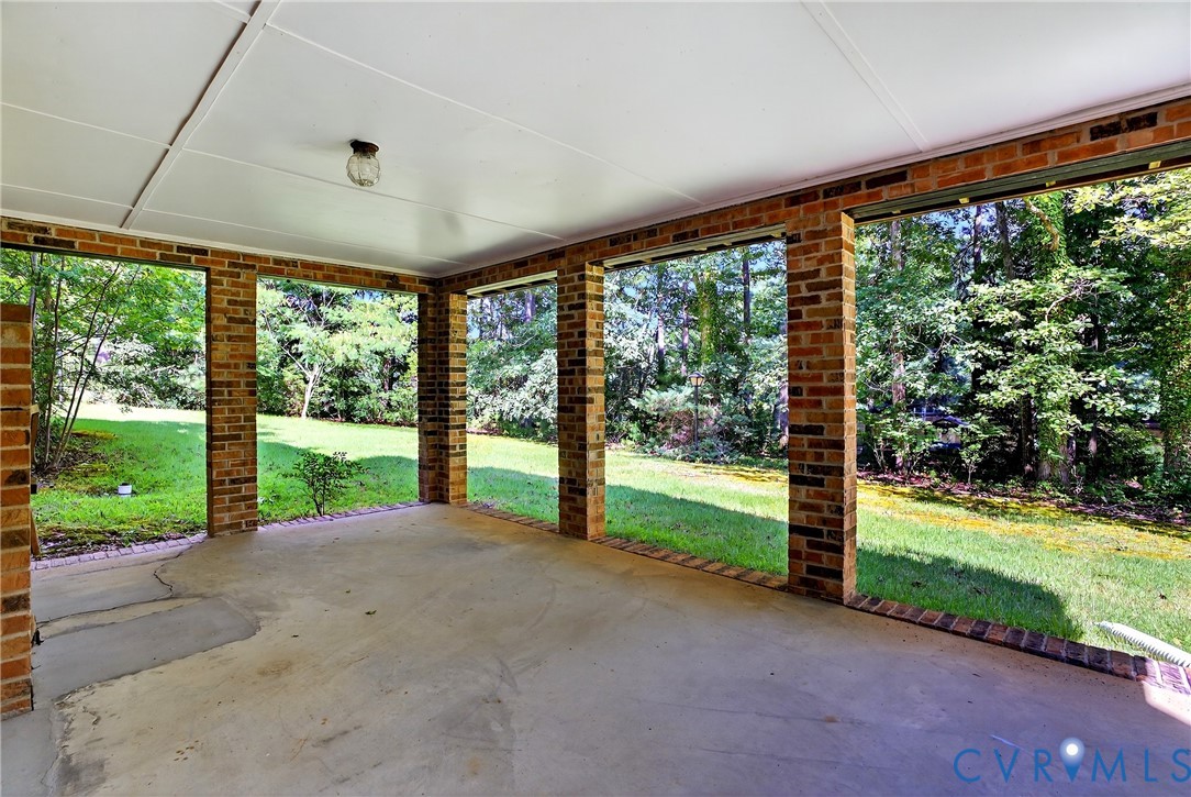 11251 Linderwood Dr