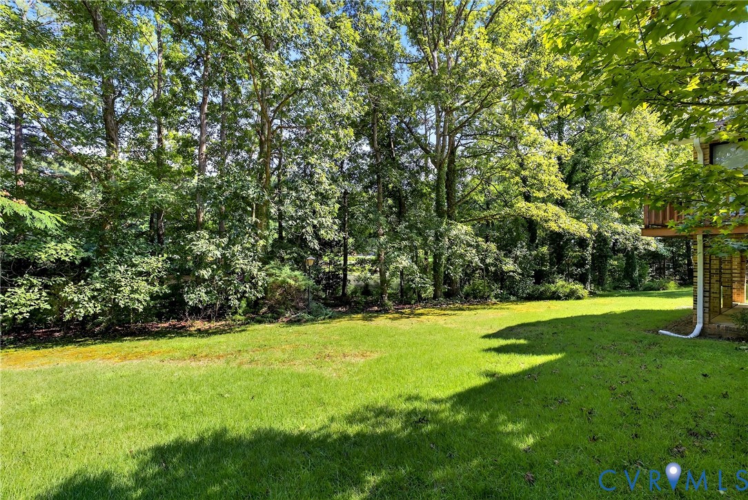 11251 Linderwood Dr