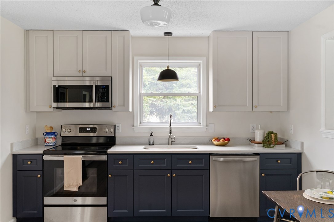 11345 Walton Lake Rd