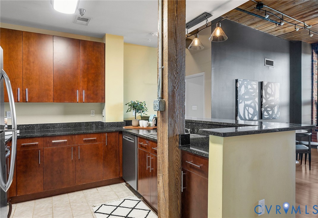 251 Rocketts Way Unit#505