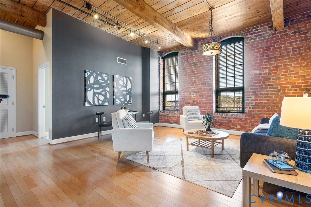 251 Rocketts Way Unit#505