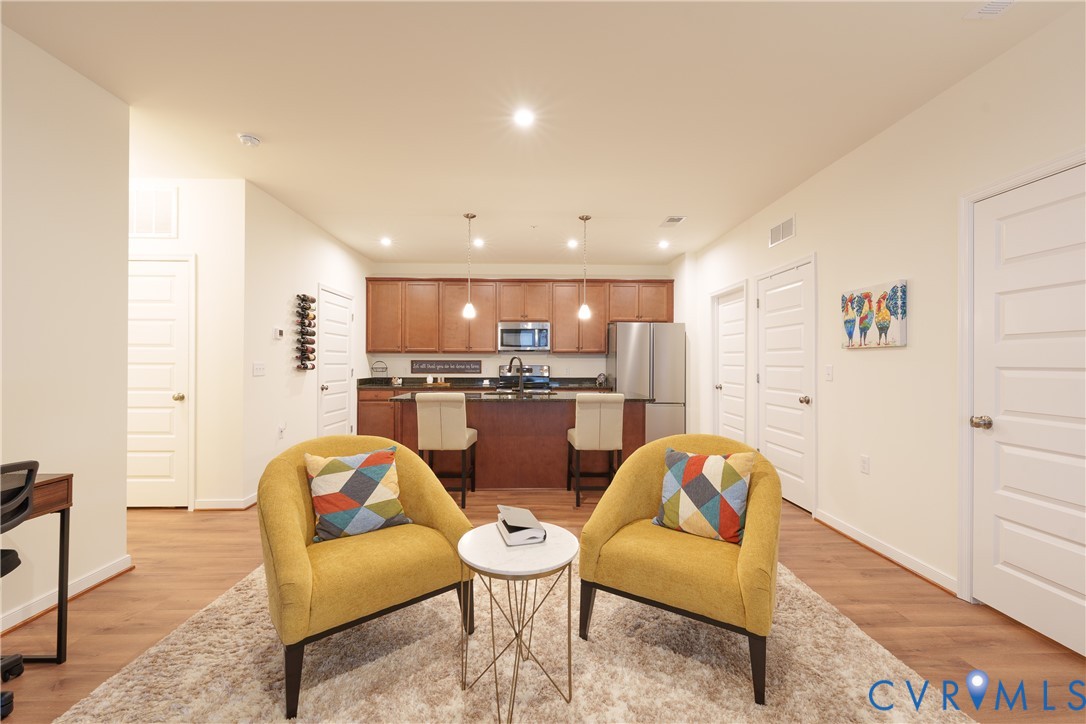 12102 Oxford Landing Dr Unit#103