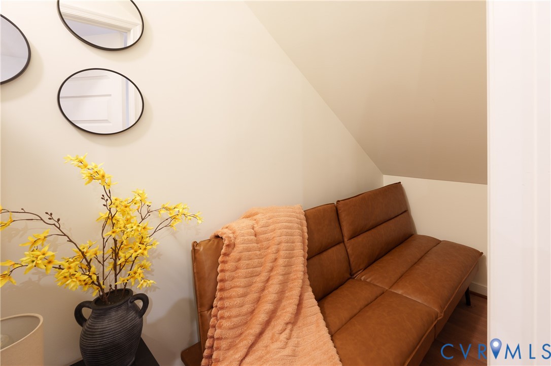 12102 Oxford Landing Dr Unit#103