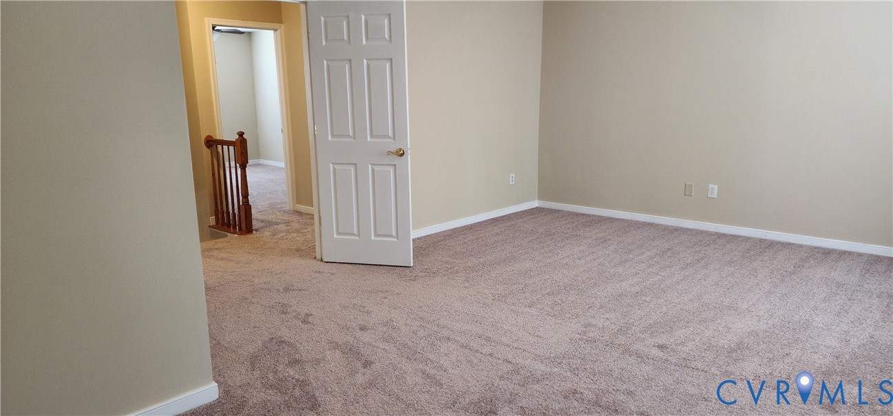 10505 Barbara Ln