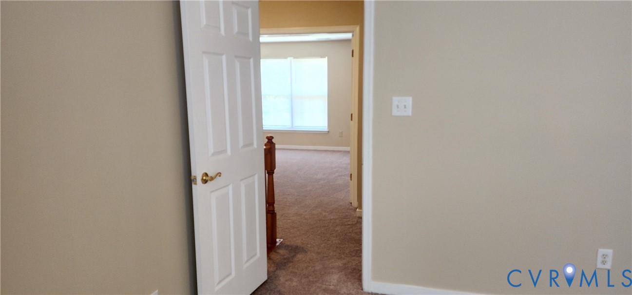 10505 Barbara Ln