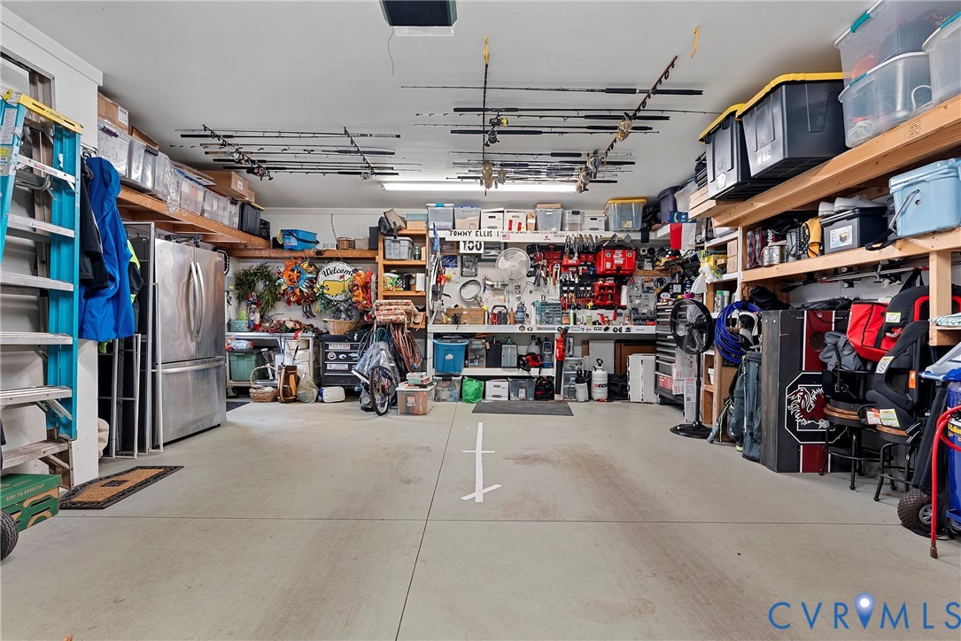 9356 Charter Crossing Dr